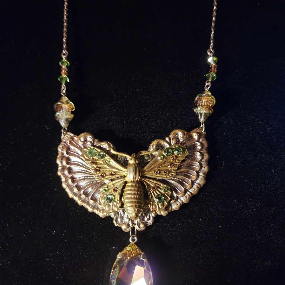 Vintage Butterfly Statement Necklace with Crystal Drop - Picture 2 of 11